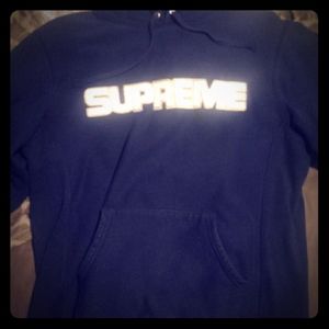 Supreme hoodie